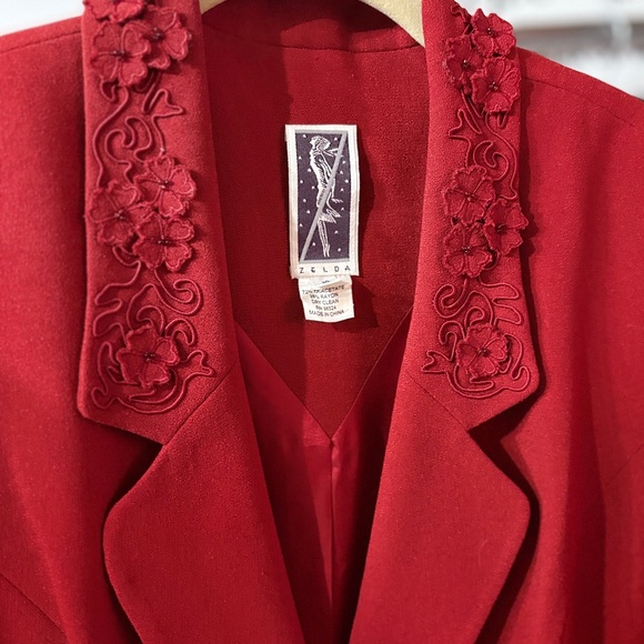 Zelda vintage red - Picture 1 of 4
